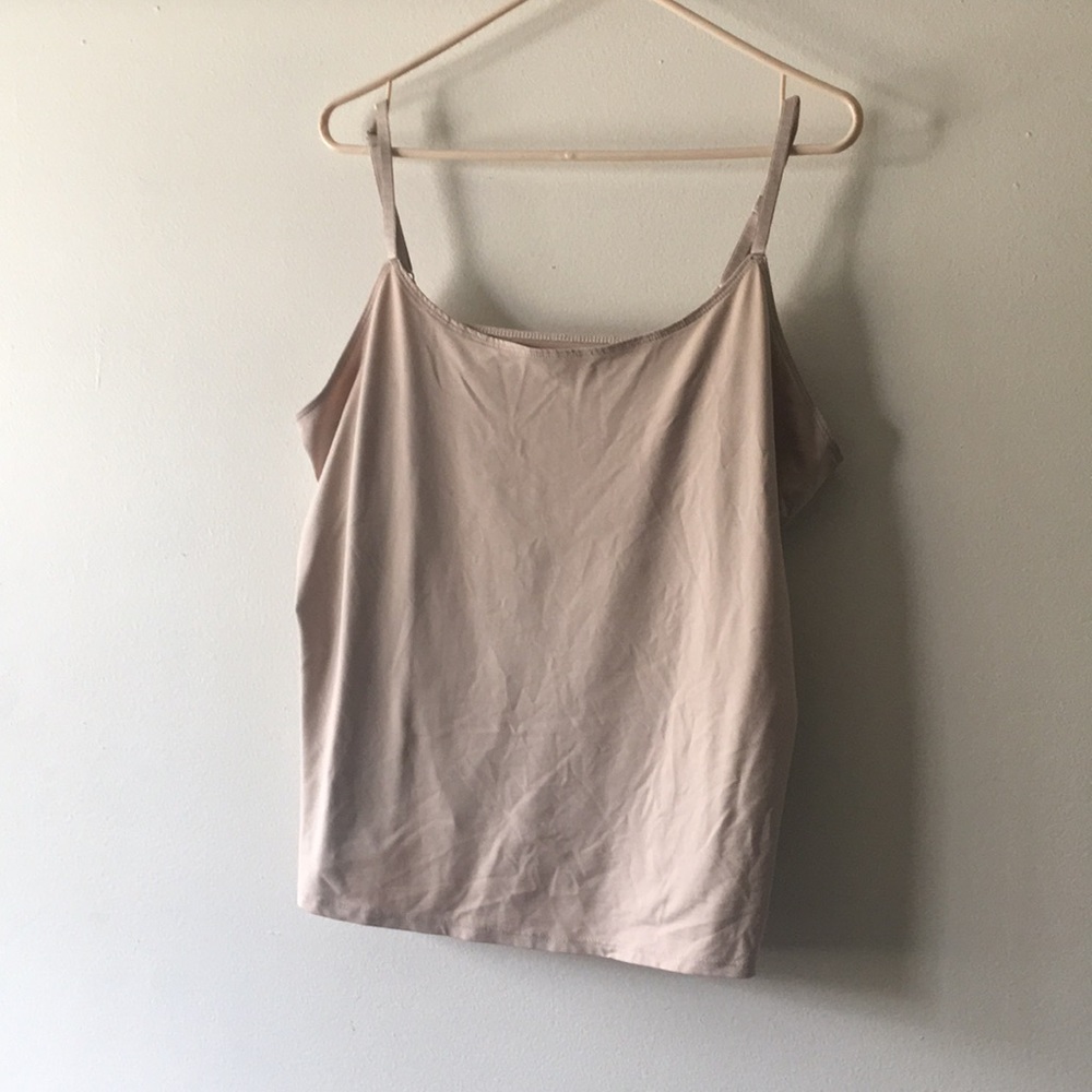 Layering, adjustable cami. Size XL (16).